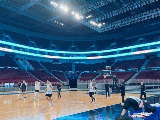 天天盈球直播-CBA联赛第二集团5队扎堆 首钢期待把握卡位战